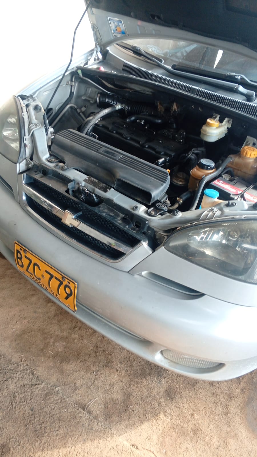 Motor abierto para diagnostico y reparacion